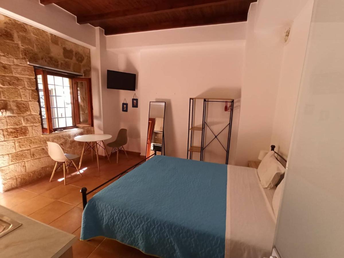 חאניה Katerina Traditional Rooms מראה חיצוני תמונה