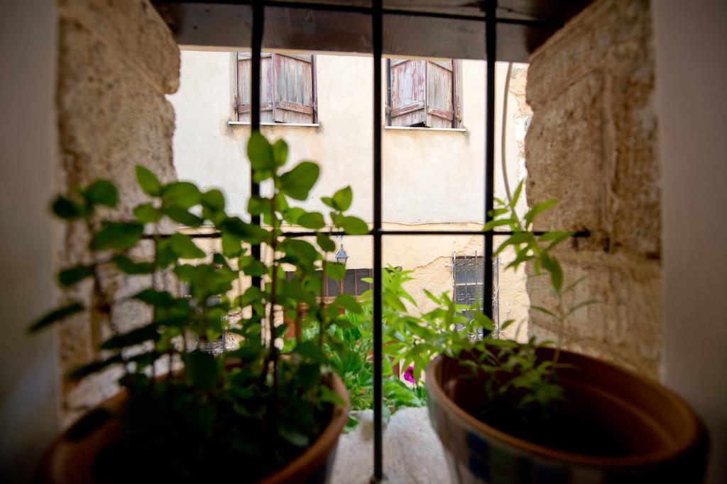 חאניה Katerina Traditional Rooms חדר תמונה