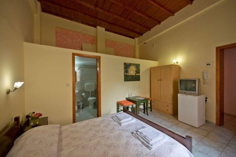 חאניה Katerina Traditional Rooms מראה חיצוני תמונה